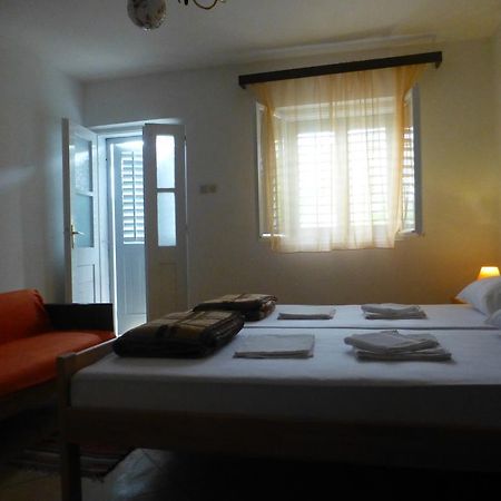 Guesthouse Bracanovic هفار المظهر الخارجي الصورة